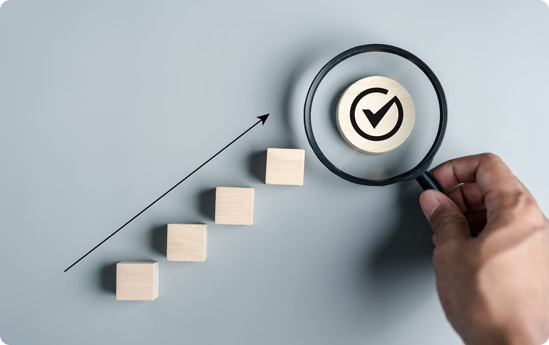 ステップを表現するブロックのイメージ写真